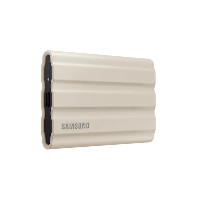 Samsung 2TB T7 Shield, ulkoinen NVMe SSD-levy, USB 3.2 Gen2, hiekka