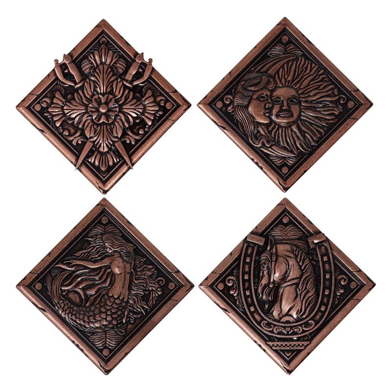 FaNaTtik Resident Evil VIII Medallion Set - House Crest - Limited Edition, keräilymitalisarja