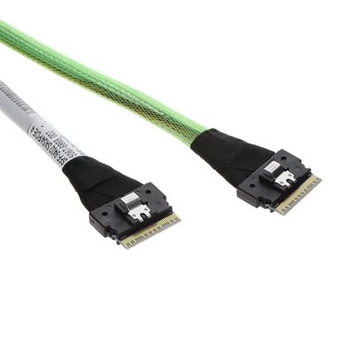 Broadcom SlimSAS SFF-8654 8i -> SlimSAS SFF-8654 8i -kaapeli, 1m, vihreä