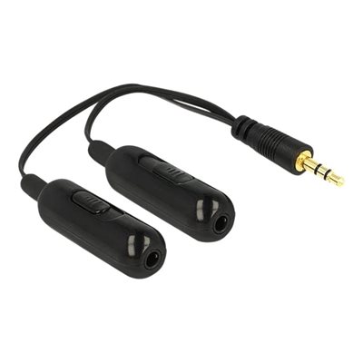 DeLock 3,5mm stereo uros -> 2x 3,5mm naaras -adapterikaapeli, 19cm, musta